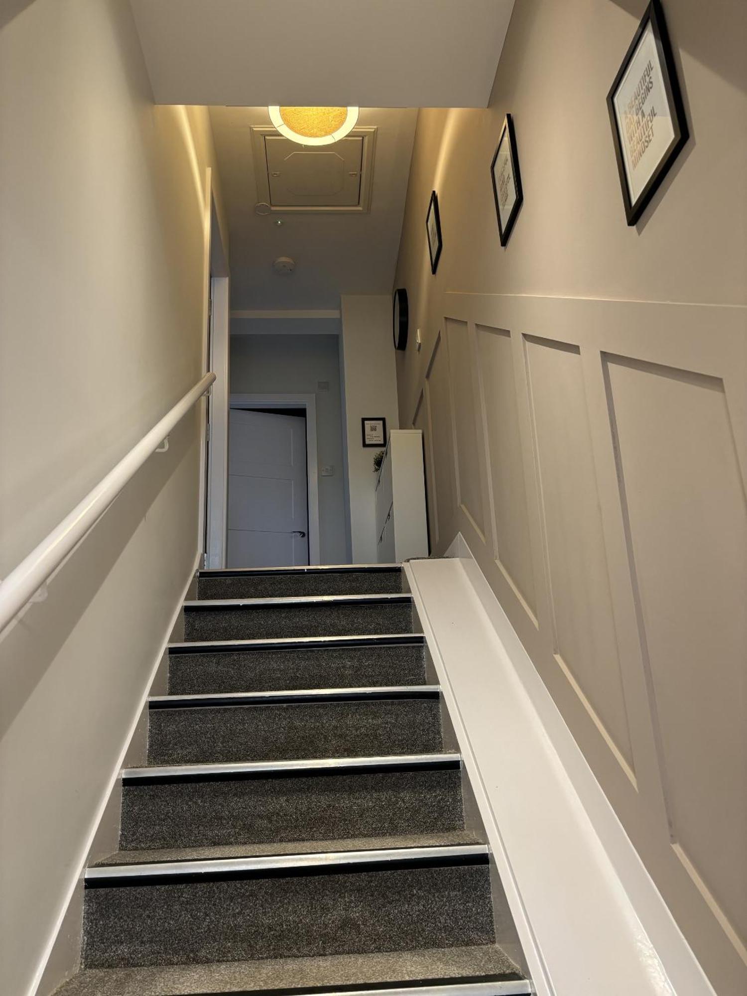 The Hive Apartment Marple Luaran gambar